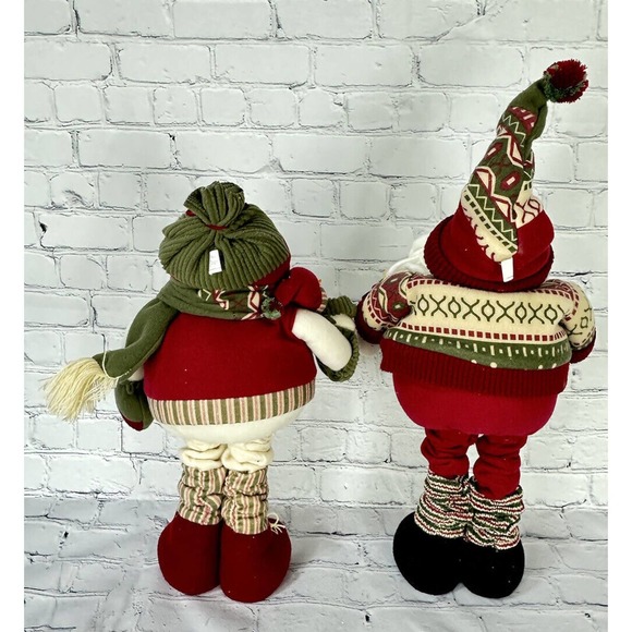 2 Matching Extendable 23”- 35” Plaid Fleece Standing Christmas Figures Greeters - Picture 5 of 9